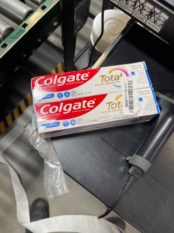 Photo 1 of Colgate Total Whitening Toothpaste with Fluoride, 10 Benefits Including Sensitivity Relief and Stain Removal, Mint, 5.1 ounces (2 Pack)