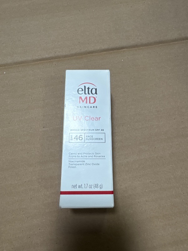 Photo 1 of EltaMD UV Clear Face Sunscreen SPF 46, Oil Free for Face with Zinc Oxide, Dermatologist Recommended Sunscreen Lotion, For Acne-Prone Sensitive Skin, 1.7 oz Pump