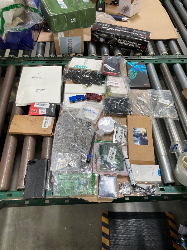 Photo 1 of VARIOUS ITEMS 