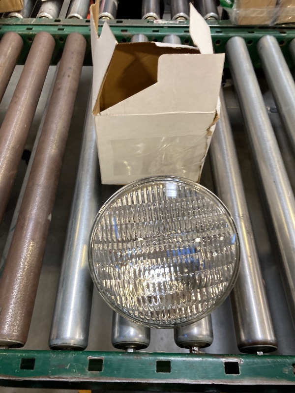 Photo 1 of Sealed Beam Flood Light 120V