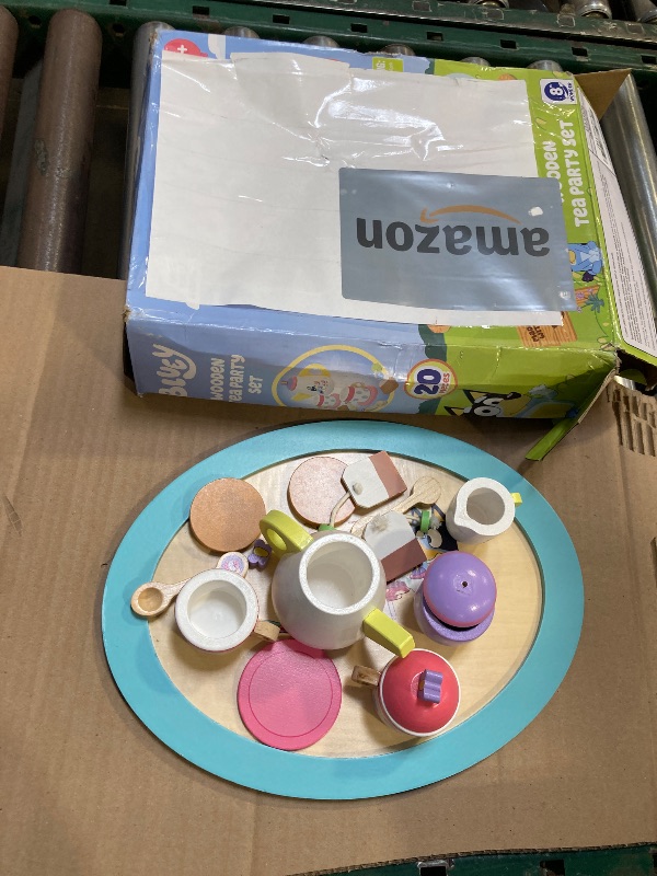 Photo 1 of Bluey - Tea Party Set 