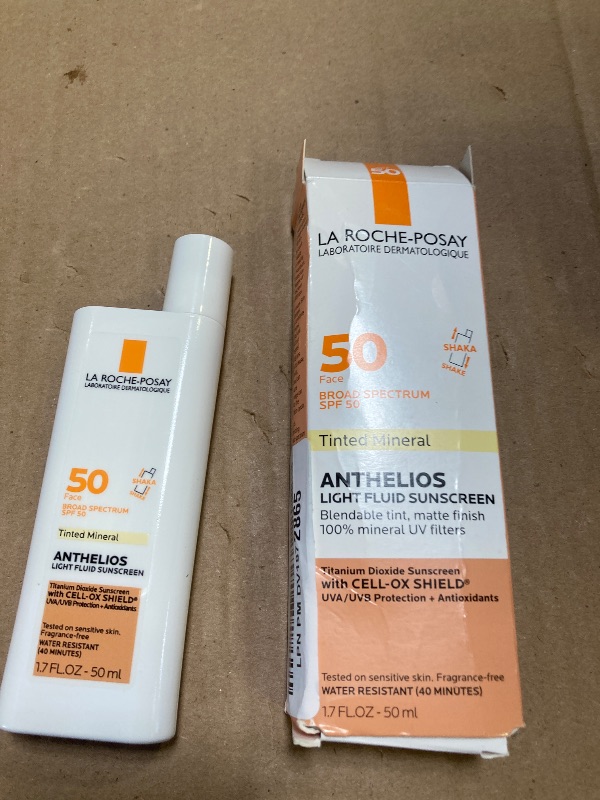 Photo 1 of La Roche-Posay Anthelios Tinted Sunscreen SPF 40+, Broad Spectrum SPF + Antioxidants, Titanium Dioxide & Zinc Oxide Sunscreen, 4 Flexible Shades With No White Cast, Oil Free & Oxybenzone Free EXP- 04/2026