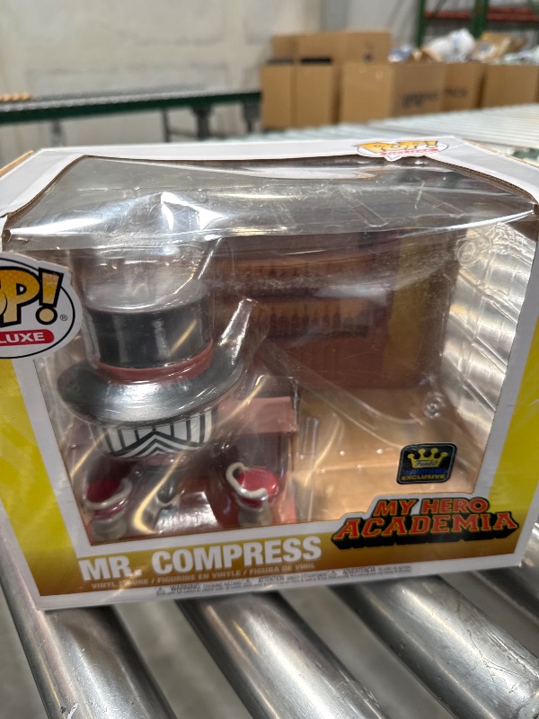 Photo 1 of Funko Specialty Series POP! Deluxe: My Hero Academia - Mr. Compress (Hideout)(FS) (MHA)