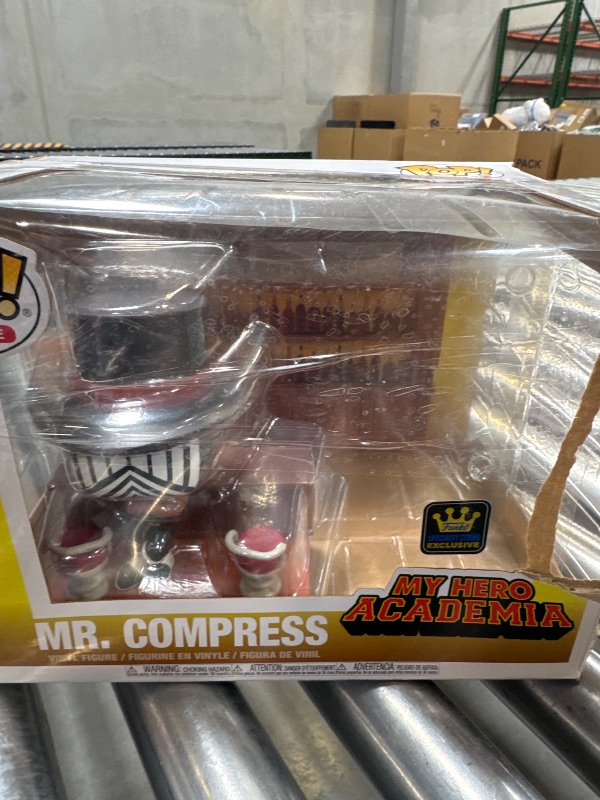 Photo 1 of Funko Specialty Series POP! Deluxe: My Hero Academia - Mr. Compress (Hideout)(FS) (MHA)