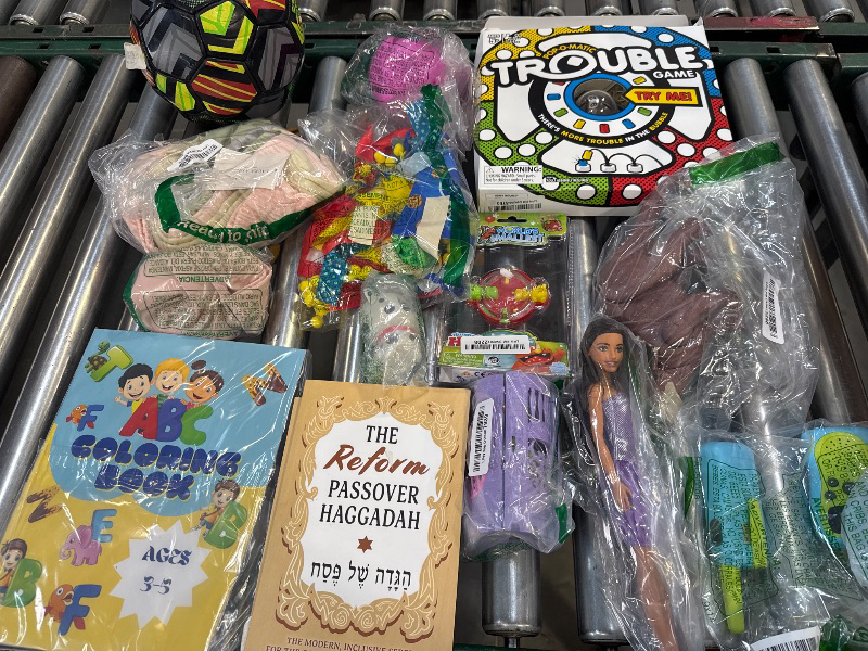 Photo 1 of Box Lot of Miscellaneous Toys/Games