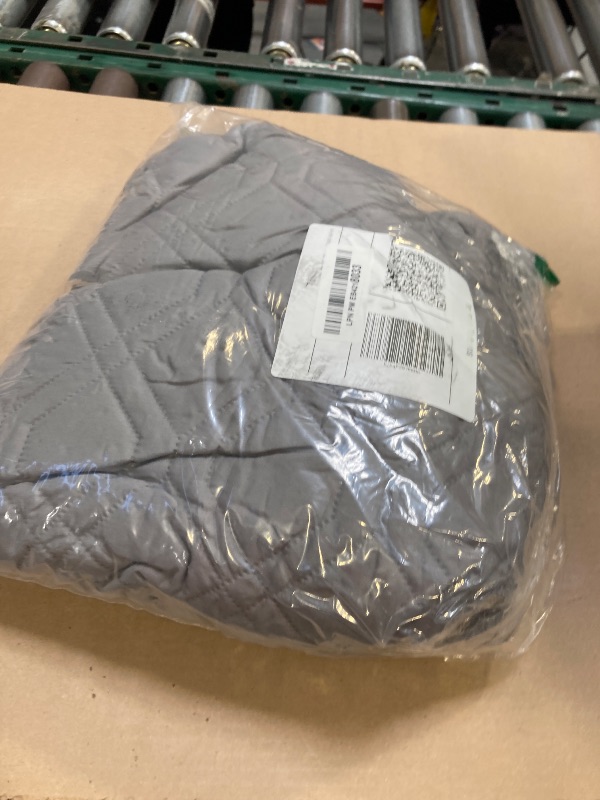 Photo 1 of Ameritex Waterproof Dog Bed Cover Pet Blanket for Furniture Bed Couch Sofa Reversible