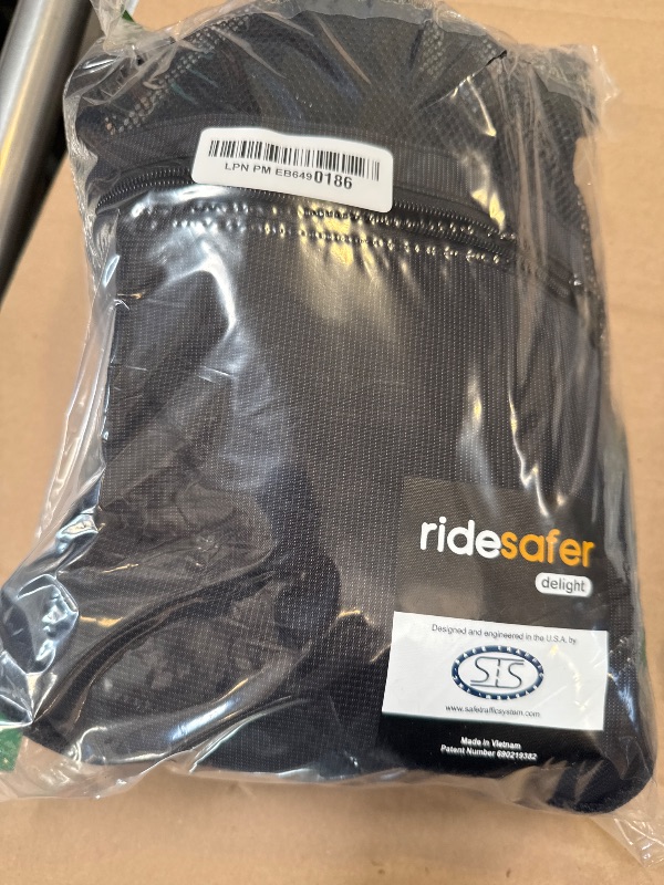 Photo 1 of RideSafer - Extra Small Black, Lightweight, Compact, Portable Car Seat - Perfect for Travel and Everyday Child Safety