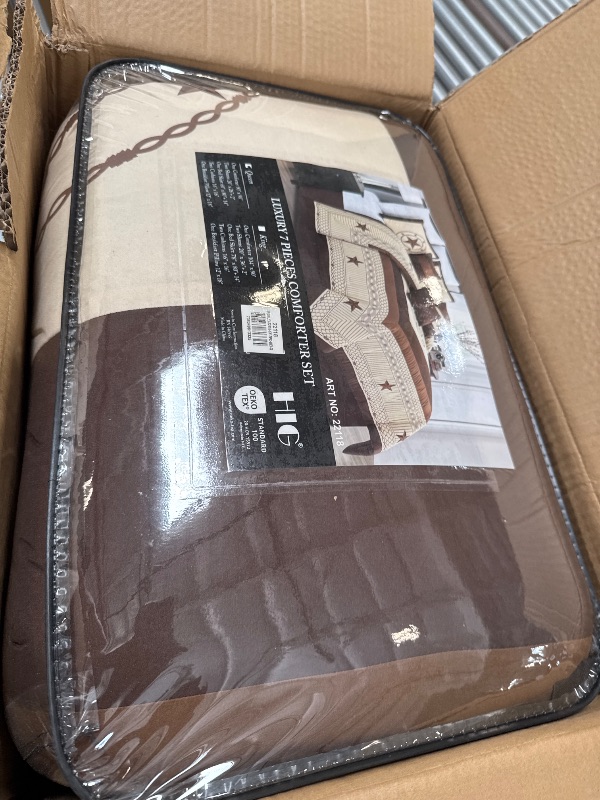 Photo 1 of 7 Piece Luxurious Star Stripe Print Patchwork Comforters Bed in a Bag Queen King Bedding Set
