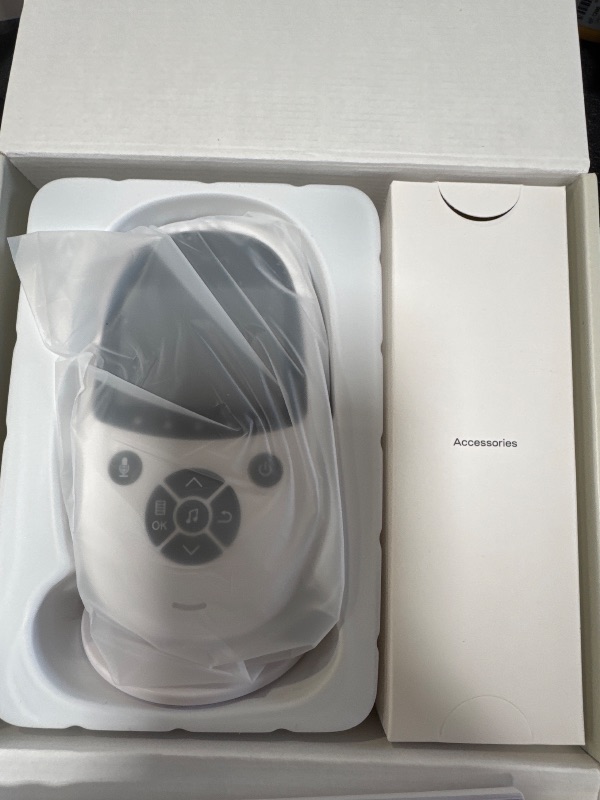 Photo 1 of Yoton YB01 2.4" Two Way Talk Video Baby Monitor with Night Vision and Temperature Sensor, White
