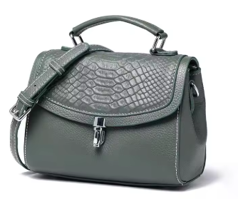Photo 1 of Women's Mini Bag r Lady Handbag Female Crocodile Pattern Crossbody Shoulder Bag Fashion Trend Small Flap Messenger