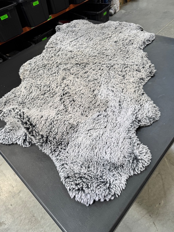Photo 1 of Mon Chateau Faux Fur Quad Rug (Gray)
