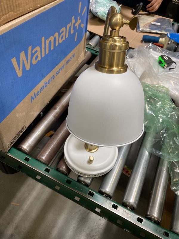 Photo 1 of TABLE LAMP ITH USB CHARGING PORT 