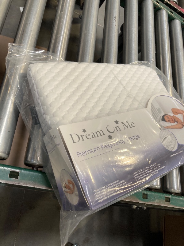 Photo 1 of Dream On Me Mommy Pregnancy Wedge-Pillow