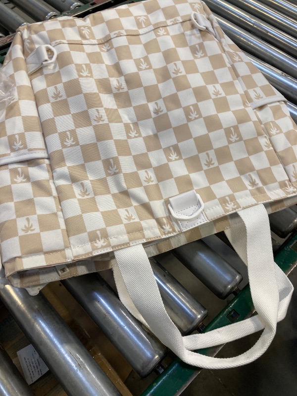 Photo 1 of large lunch pail 