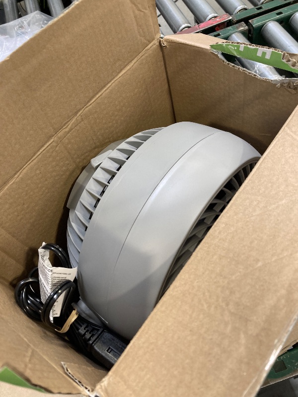 Photo 1 of 3 speed table fan 