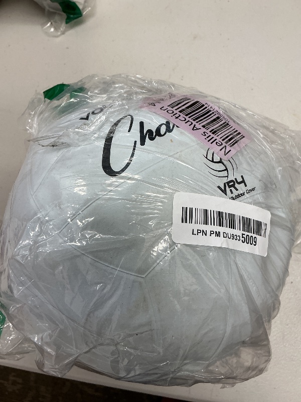 Photo 1 of Champion Sports Rubber Volleyball, Official Size, for Indoor and Outdoor Use - Durable, Regulation Volleyballs for Beginners, Competitive, Recreational Play - Premium Equipment - White, VR4