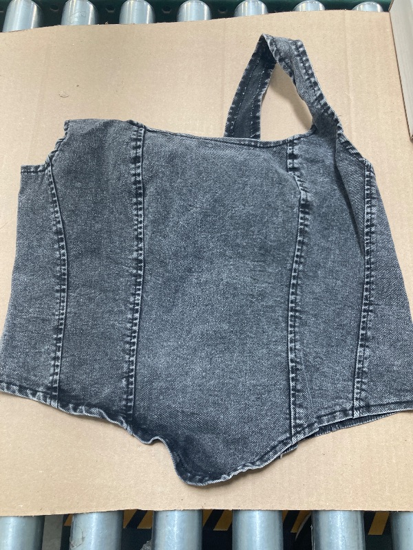 Photo 1 of WDIRARA Women's Denim Corset Tank Top Asymmetrical Hem Crop Tops Sleeveless Zip Up Back Tanks Black X-Large