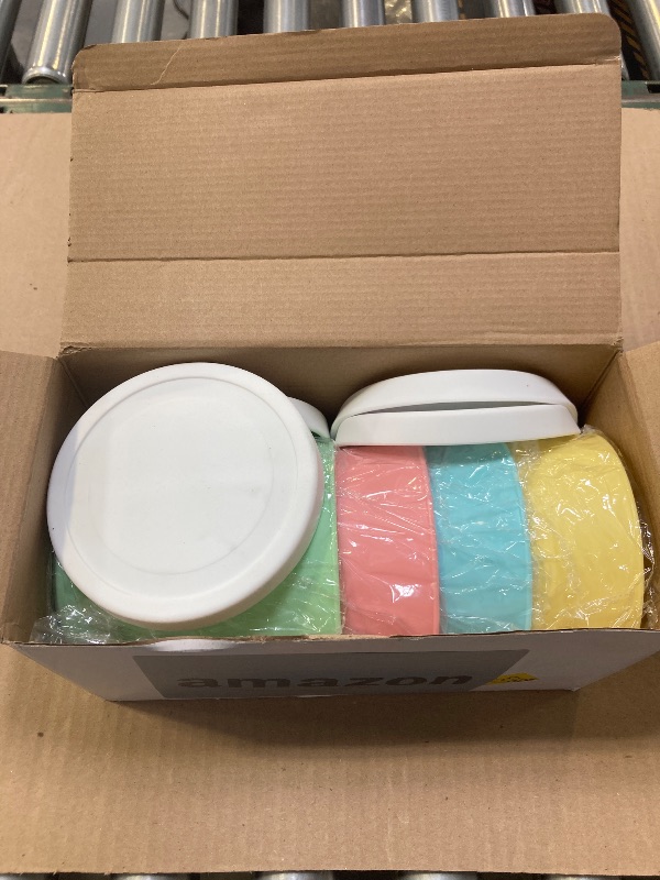 Photo 1 of Nuenen 5 Pack Ice Cream Containers 1Qt Freezer Storage Tubs with Silicone Lids and Spoon for Homemade Ice Cream Reusable, Sorbet Dishwasher Safe (Macaron color)