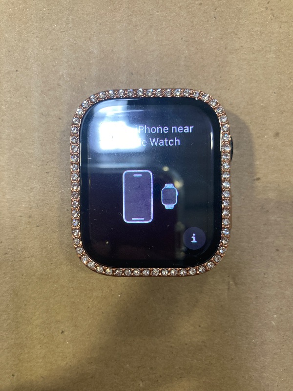 Photo 1 of Apple Watch Series 8
