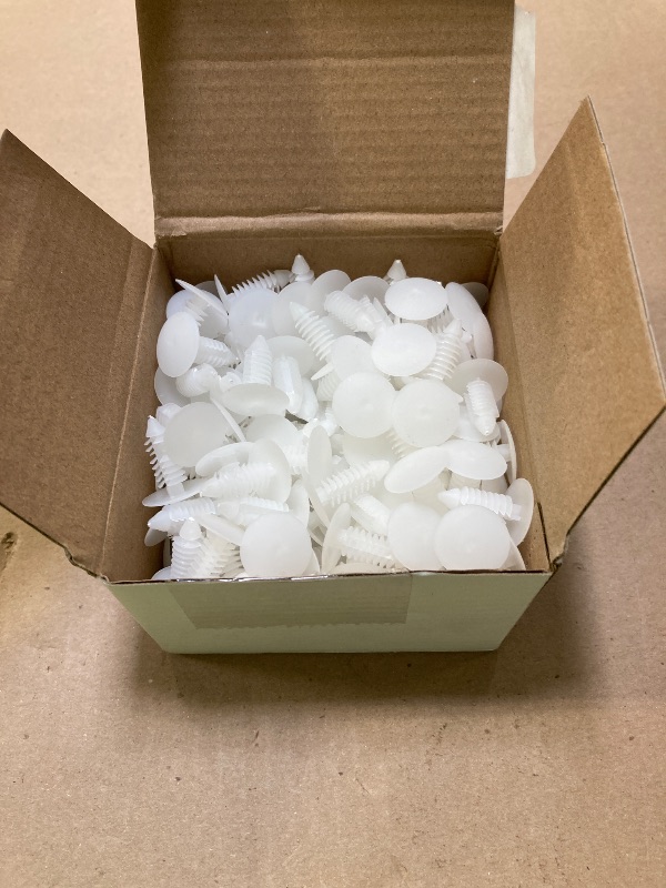 Photo 1 of Taiyin 1 Vapor Barrier Christmas Tree Clips Plastic Nylon Rivet Clips White Furniture Assembly Shelves Retainer for Crawlspace Barrier Poly Liners, Covers and Encapsulations(200 Pcs)