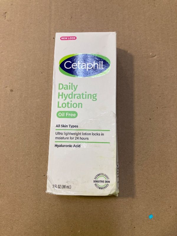 Photo 1 of Cetaphil Face Moisturizer, Daily Oil Free Facial Moisturizer with SPF 35, For Dry or Oily Combination Sensitive Skin, Fragrance Free Face Lotion