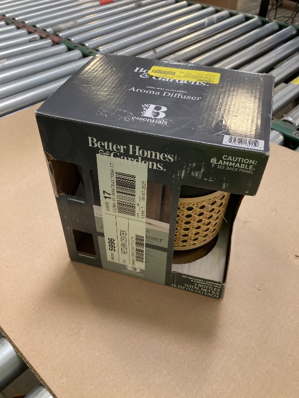 Photo 1 of Better Homes & Gardens Cool Mist Ultrasonic Aroma Diffuser 3 Piece Set Black Caning 250 ML

