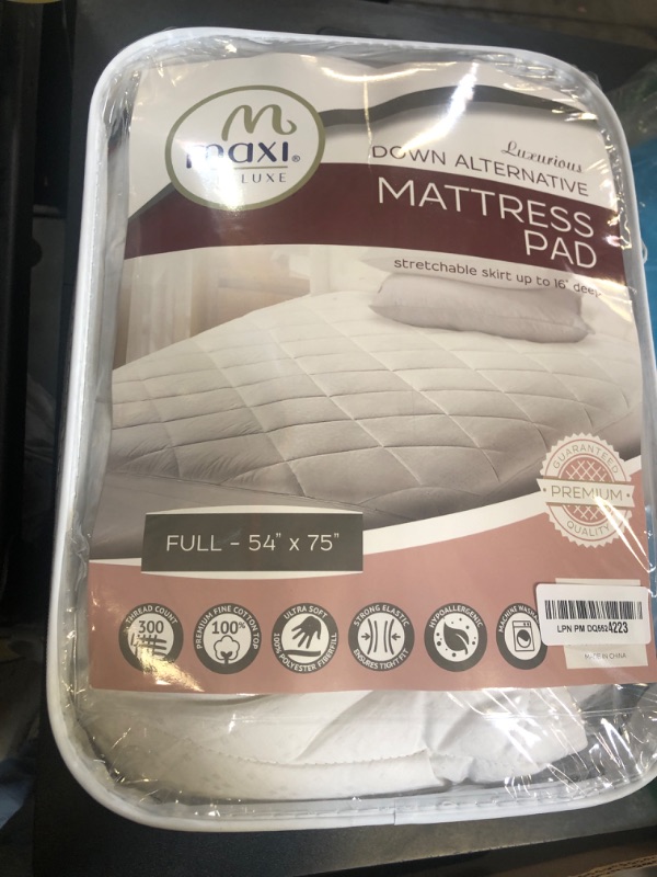 Photo 1 of Maxi Full Size Mattress Pad - Luxurious Cotton Sateen Mattress Protector - Soft, Comfortable, and Breatheable Mattress Cover - Mattress Pad Protects Mattress from Dust, Dirt, Spills, and Stains.