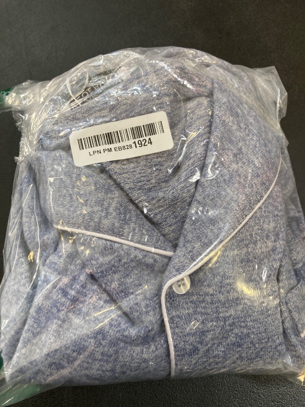 Photo 1 of Veseacky Men's Sleepwear Cotton Pajamas for Men Button Down Sleepwear PJS Lounge Sets with Pockets (Blue, L)