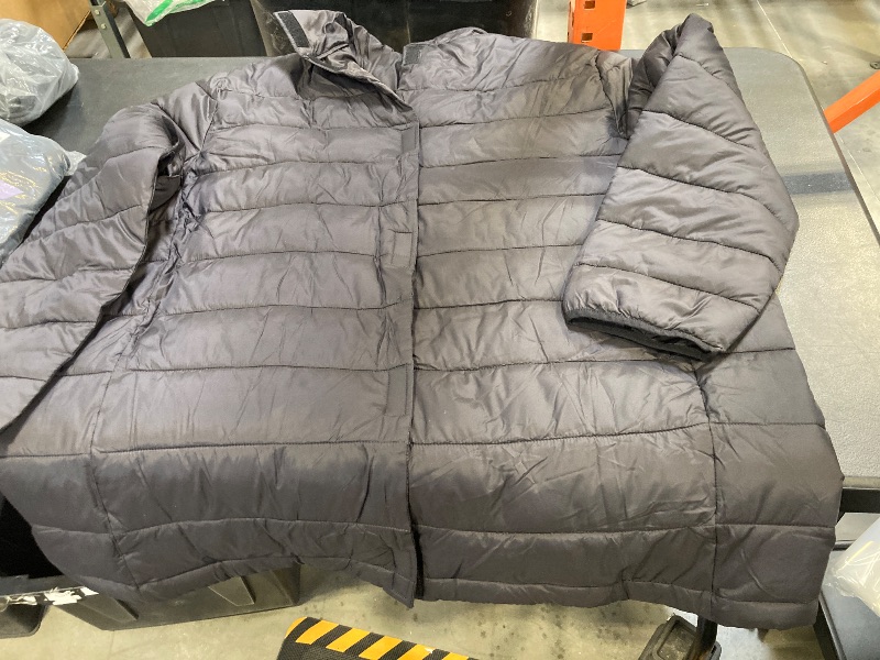 Photo 1 of St John's Bay Men's water resistant adaptive jacket, velcro back / zipper front Size 3XL