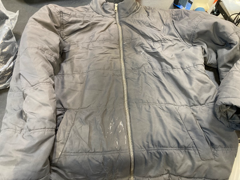 Photo 1 of Weatherproof Men's Vintage Puffer Jacket size XL