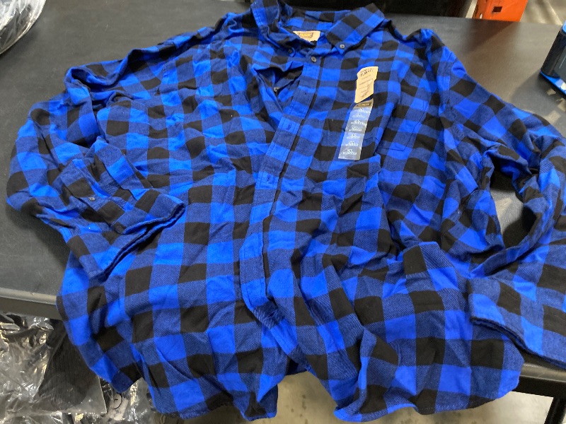 Photo 1 of Foundry Men's Lightweight fleece shirt size 5XL (Blue and Black)