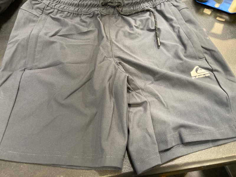 Photo 1 of Quiksilver Men's Standard Taxer Amphibian 18 Hybrid Short  S Grey
