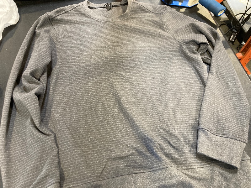 Photo 1 of Gerry Men's Textured Crew Pullover Sweatshirt M Grey