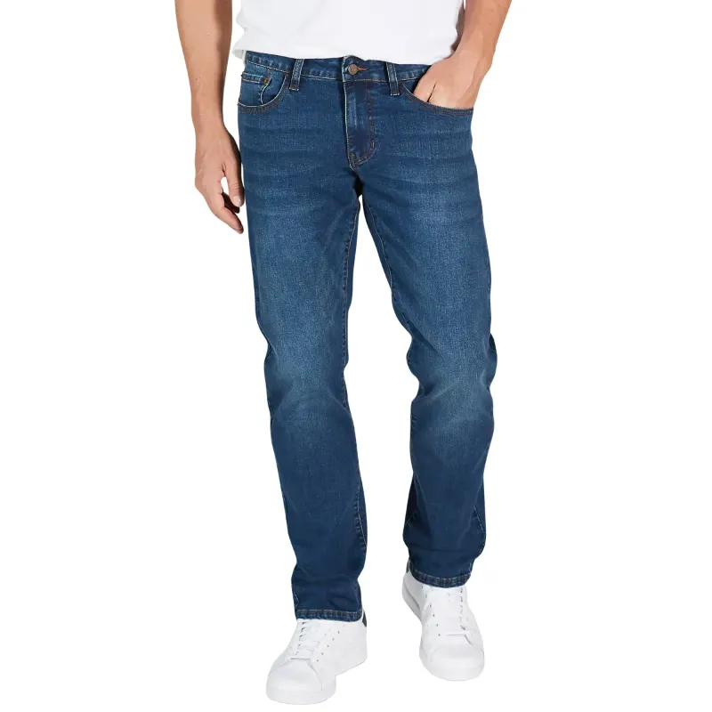 Photo 1 of IZOD Men’s Comfort Stretch Straight Jean - size 34 x 32