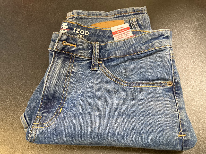Photo 1 of IZOD Men’s Comfort Stretch Straight Jean - size 34 x 32