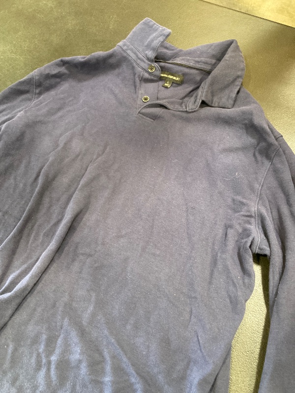 Photo 1 of Banana Republic Men's Standard Fit Luxe Touch Cotton Long Sleeve Polo Shirt - size L
