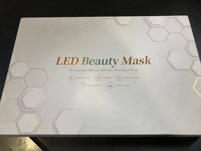 Photo 1 of Yahi Red Light Therapy for Face, White