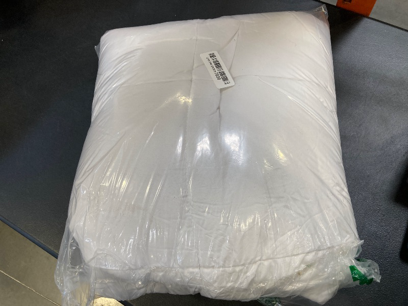 Photo 1 of MATBEBY Queen Size Mattress Pad - Cooling Breathable Mattress Topper, Quilted Fitted Mattress Protector, Pillow Top Mattress Cover with 8-21" Deep Pocket, Soft, Machine Washable, White, 60x80 Inches