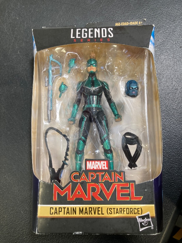 Photo 1 of Marvel Legends Captain Marvel (Starforce) Exclusive Action Figure
