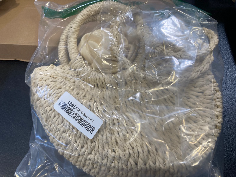 Photo 1 of Dailyacc Straw Shoulder Bag For Women Woven Purse Summer Beach Envelope Clutch Straws Wallet