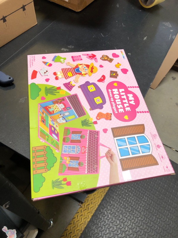 Photo 1 of OKOOKO Dress Up House Felt Board 35PCS Double-Sided Foldable Dress Up Teaching Girls Toy Preschool Crafts Storytelling Early Learning Interactive Play Kit for Toddlers Kids