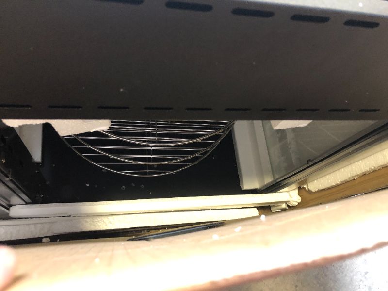 Photo 1 of -ONE GLASS PANEL WAS BROKEN- Winco EDM-1K Rotating Heated & Humified Pizza Warmer Merchandiser, 18"