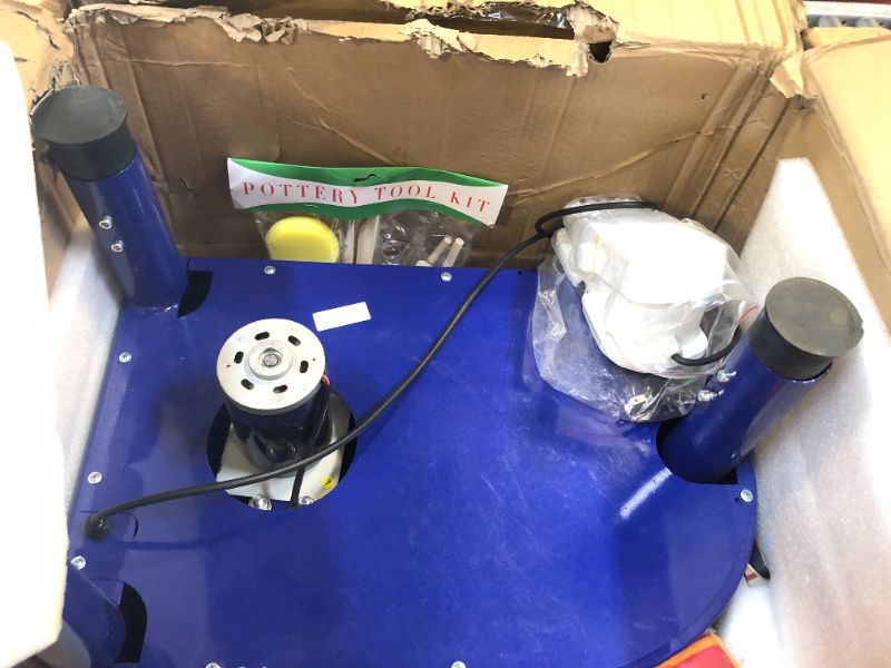 Photo 1 of VEVOR 14in Pottery Wheel for Adults Beginners, 0-2in Height-Adjustable, 450W Pottery Forming Machine 60-300RPM Electric Ceramic Wheel, Blue