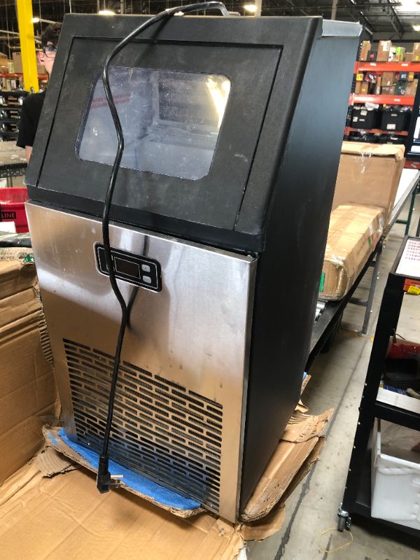 Photo 1 of Antarctic Star Commercial Ice Makers Machine Stainless Steel Makers 100 Lbs of Ice Per 24H with 33 Pounds Storage Capacity Ice Cubes Freestanding Party/Bar/Restaurant Scoop Connection Hose Silver