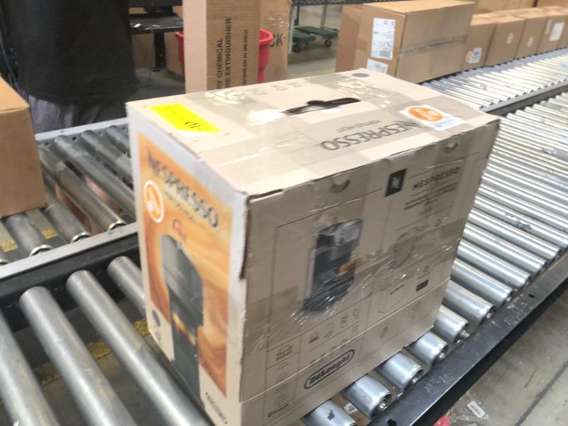 Photo 1 of De'Longhi Nespresso VertuoNext Gray
