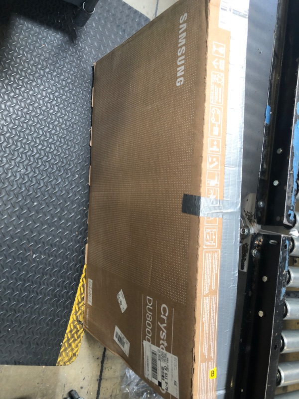 Photo 1 of SAMSUNG 43-Inch Class 4K Crystal UHD DU8000 Series HDR Smart TV w/Object Tracking Sound Lite, Motion Xcelerator 120Hz, Ultra Slim Design, Gaming Hub, Alexa Built-in (UN43DU8000, 2024 Model)