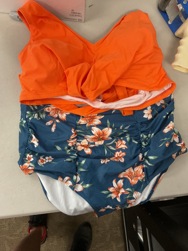 Photo 1 of Daci Women Orange and Flower Plus Size Two Piece Swimsuit - High Waisted Bikini Tummy Control Bathing Suit Bandeau Swimwear 14W