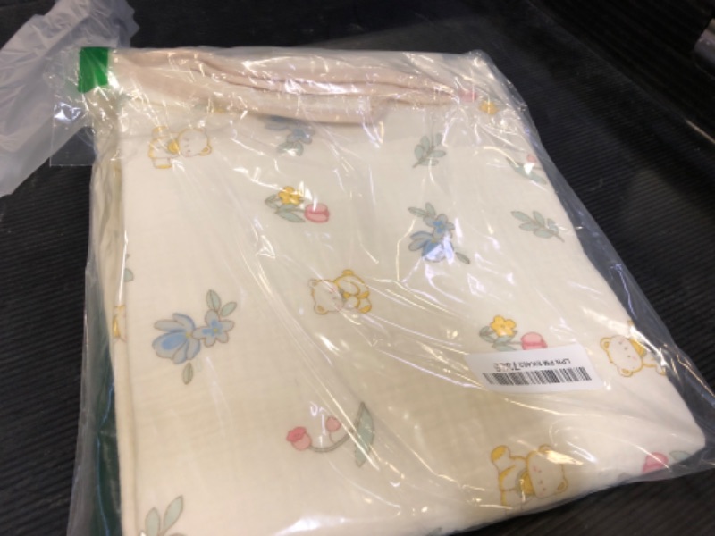 Photo 1 of REMASS Hooded Towel Muslin Hooded Towel Made from Organic Cotton 6-Layer Cotton Bath Towel, Soft Bath Towels 25x51inches for Toddler Baby (Bear&Flowers)