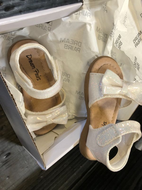 Photo 1 of DREAM PAIRS Girls Sandals Fashion Bow Summer Shoes for Toddler/Little Kid,Size 4 Toddler,White-Glitter,KSD213