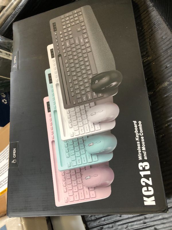 Photo 1 of Wireless Keyboard and Mouse Combo - Full-Sized Ergonomic Keyboard with Wrist Rest, Phone Holder, Sleep Mode, Silent 2.4GHz Cordless Keyboard Mouse Combo for Computer, Laptop, PC, Mac, Windows -Trueque